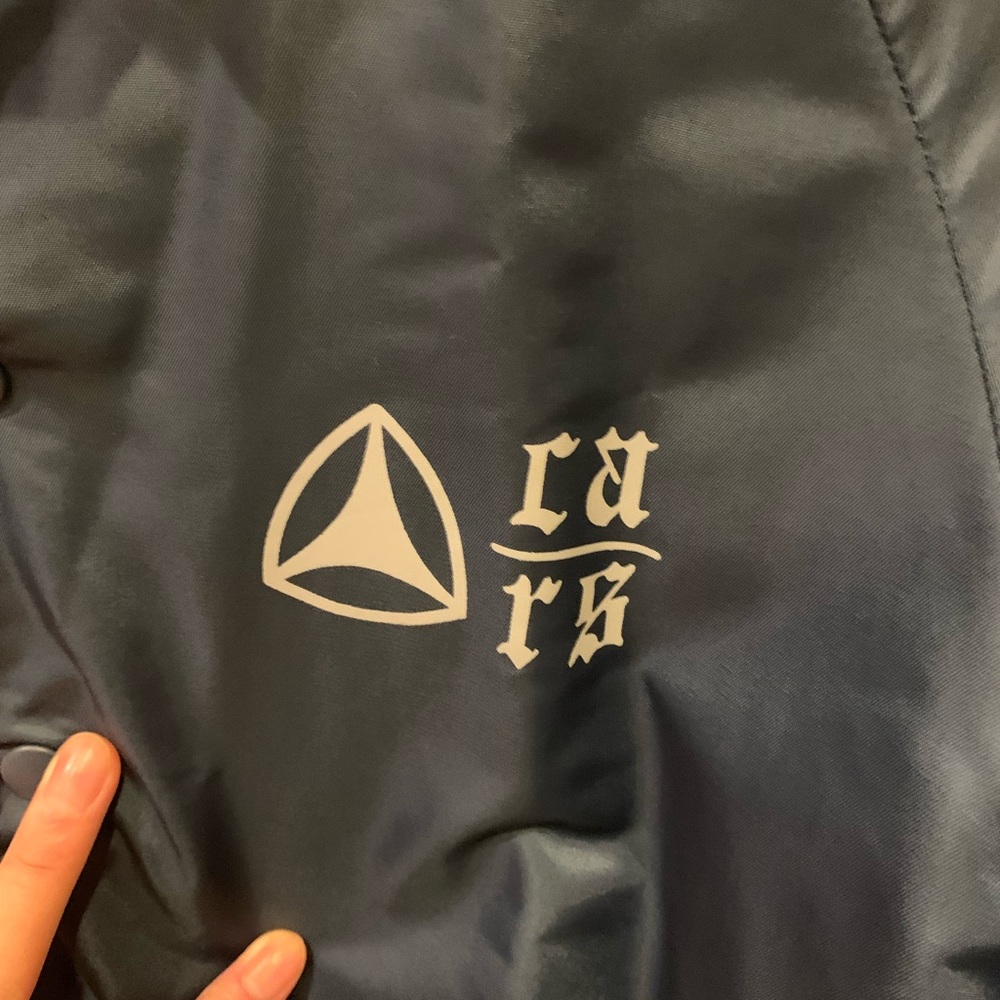 Active Ride Shop Coach’s Jacket - Picture 3 of 4